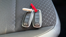 Nissan Juke 1.0 DiG-T 114 N-Connecta 5dr DCT Petrol Hatchback